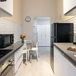 Apartment Italianway Easy - Leoncavallo 45 *