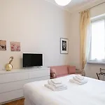 Italianway Easy - Leoncavallo 45 * Milan
