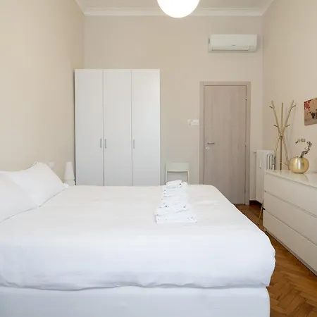 Italianway - Leoncavallo 45 Milán