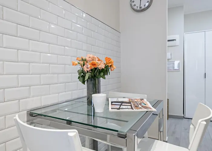 Italianway - Leoncavallo 45 Milán